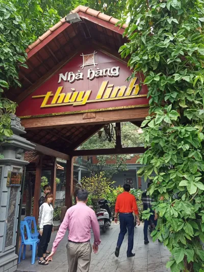 Nhà hàng Thùy Linh( 튀링 식당)