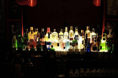 Charlie Pub