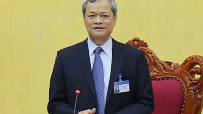Nguyen Tu Quynh 전 박닌성 주석, 뇌물 수수 혐의로 체포